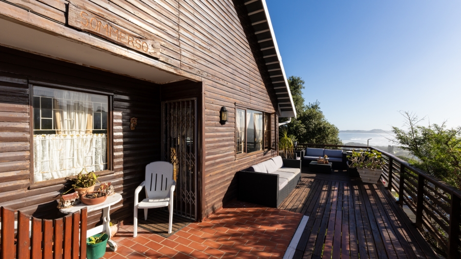4 Bedroom Property for Sale in Brenton On Sea Western Cape